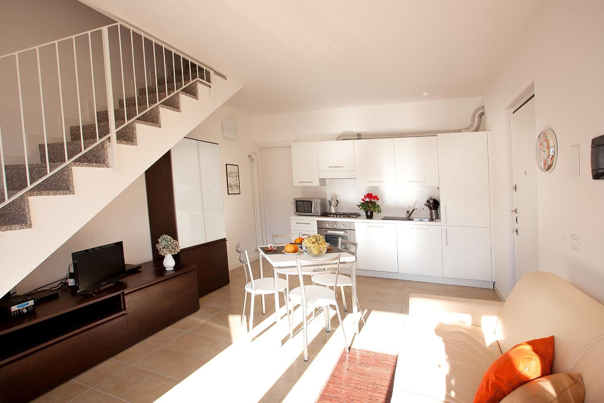 4 Village Centre Lenno Homes With Pool-By Italian Apartments 部屋 写真