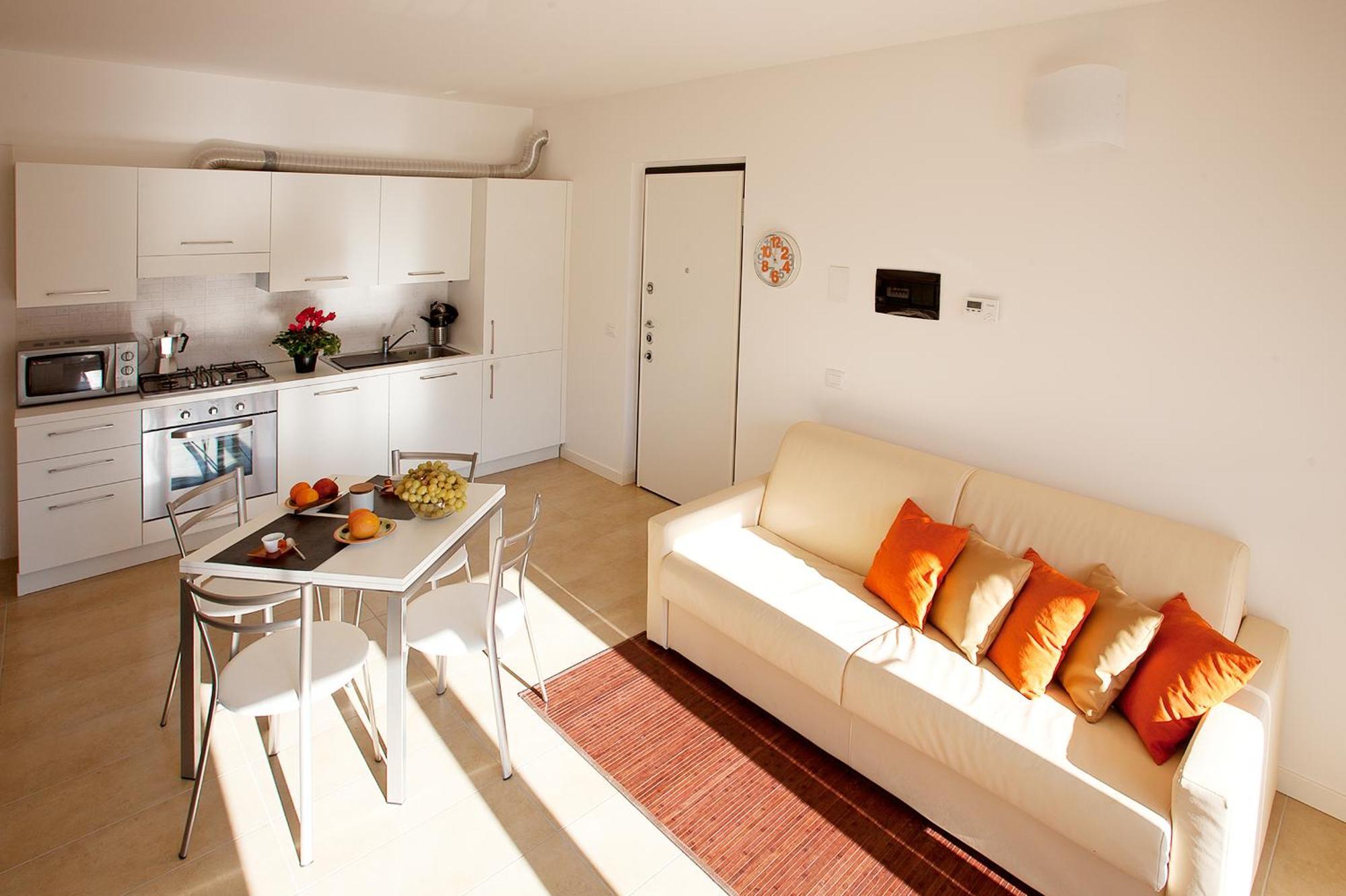 4 Village Centre Lenno Homes With Pool-By Italian Apartments 部屋 写真