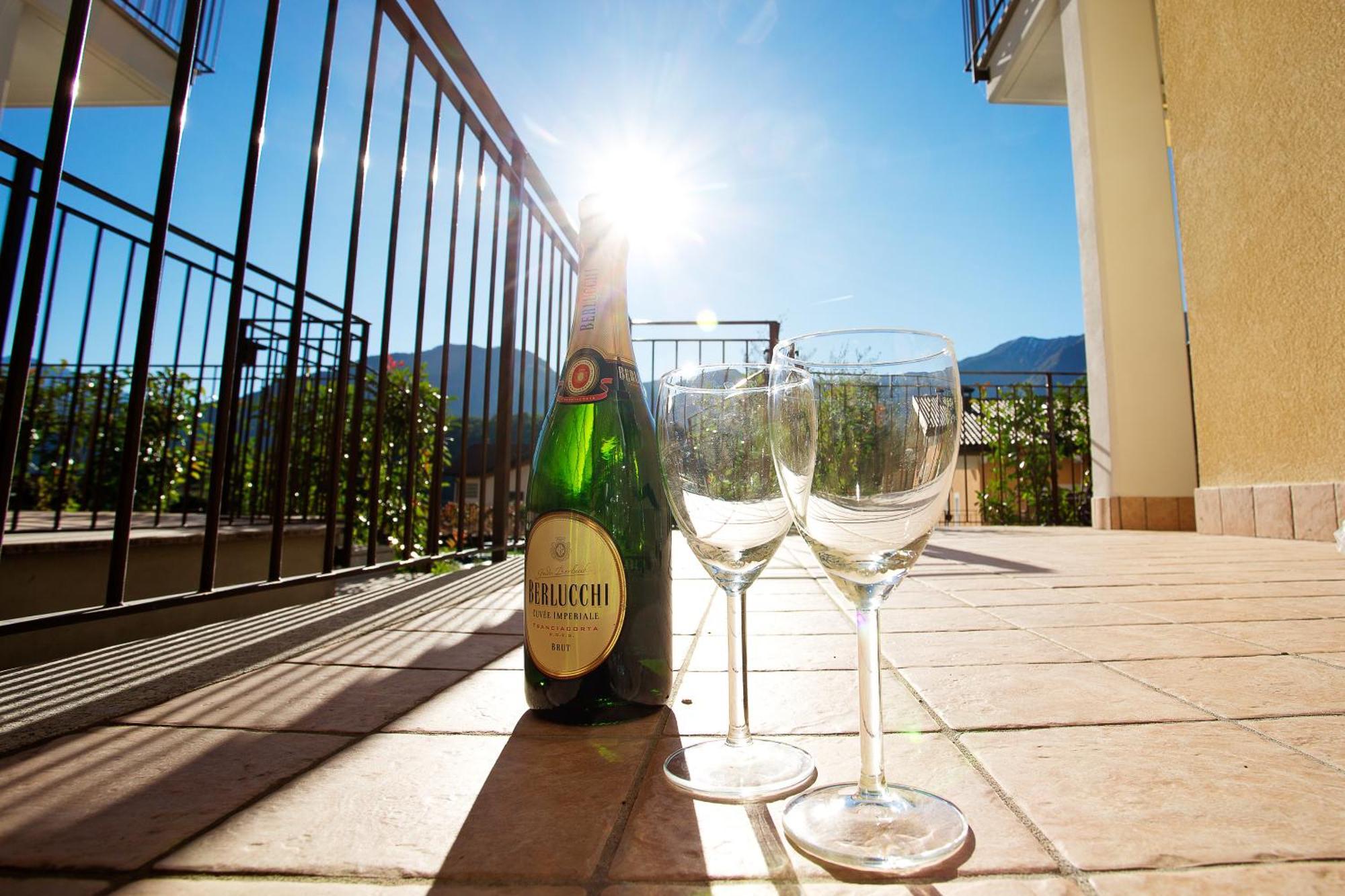 4 Village Centre Lenno Homes With Pool-By Italian Apartments 部屋 写真
