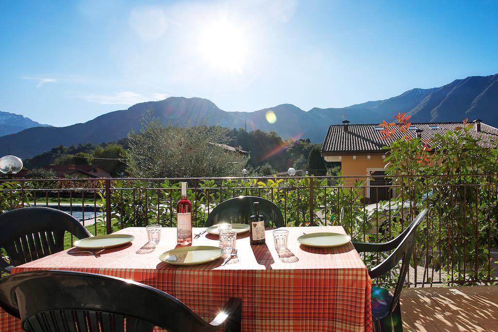 4 Village Centre Lenno Homes With Pool-By Italian Apartments 部屋 写真
