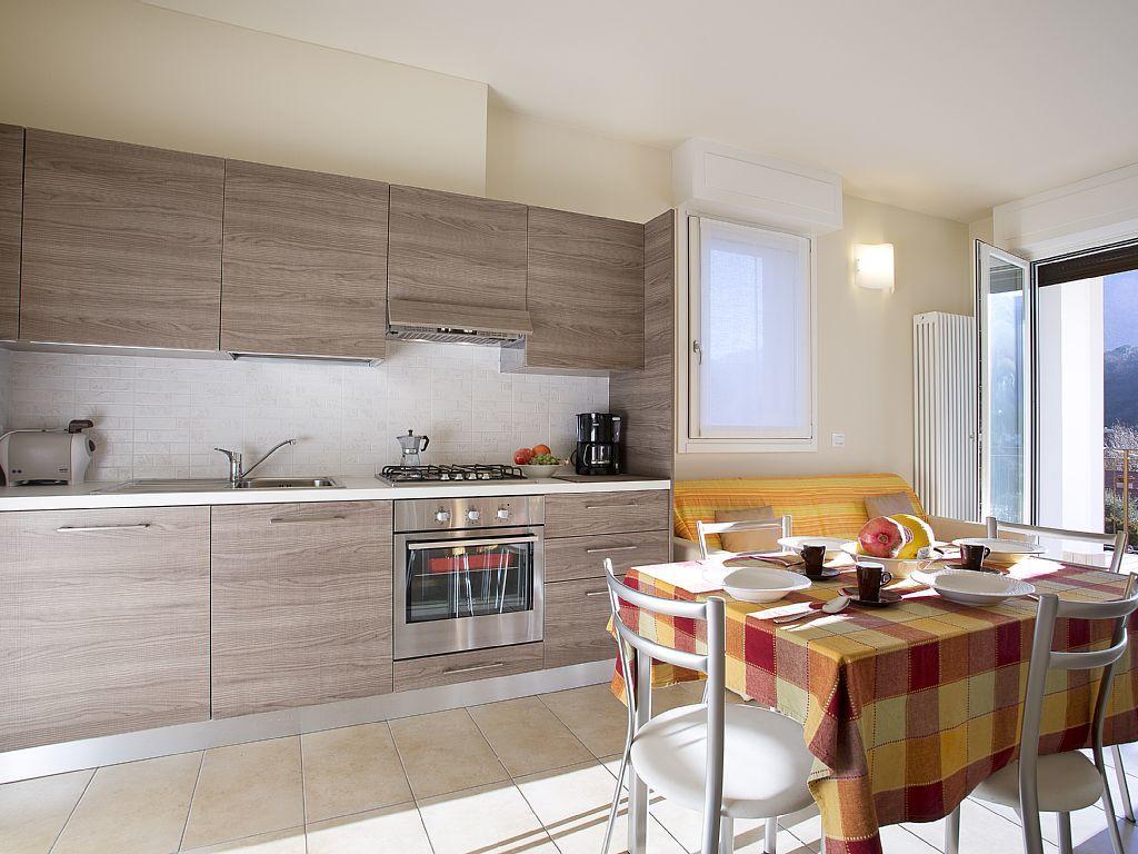 4 Village Centre Lenno Homes With Pool-By Italian Apartments エクステリア 写真