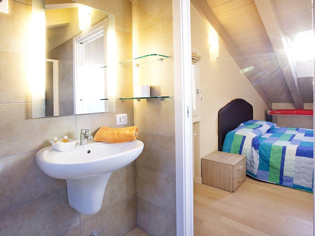 4 Village Centre Lenno Homes With Pool-By Italian Apartments エクステリア 写真