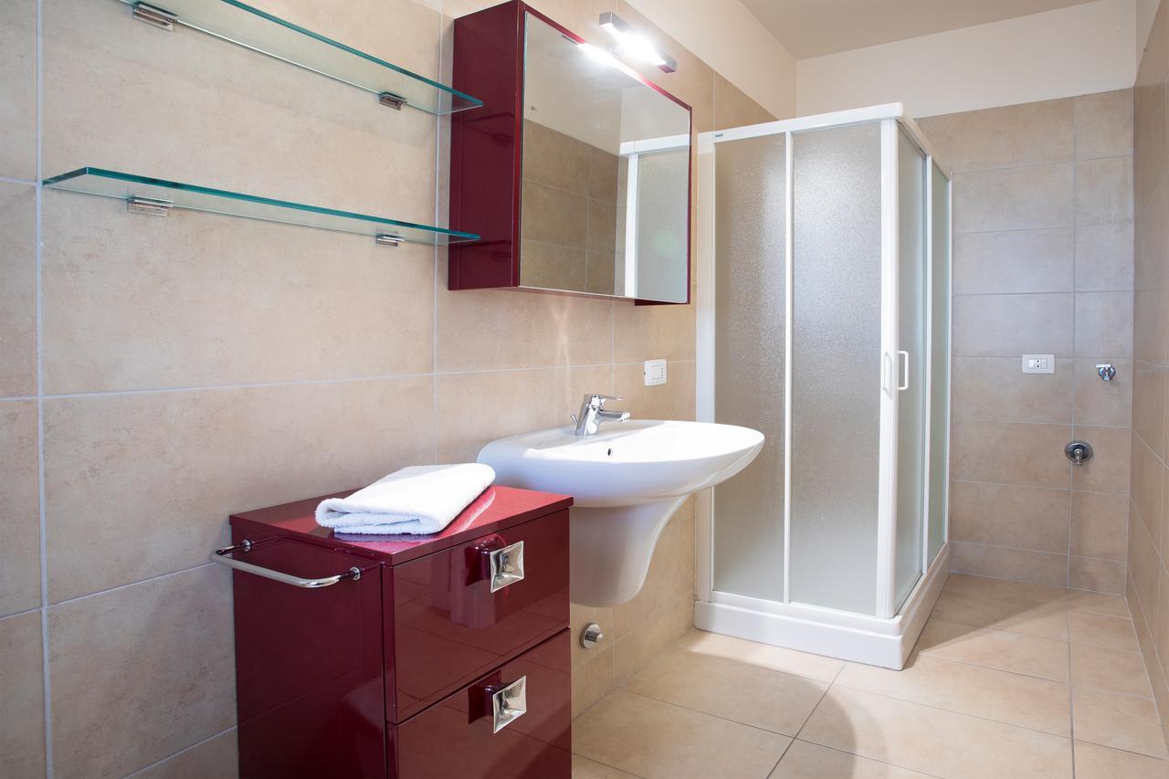 4 Village Centre Lenno Homes With Pool-By Italian Apartments エクステリア 写真