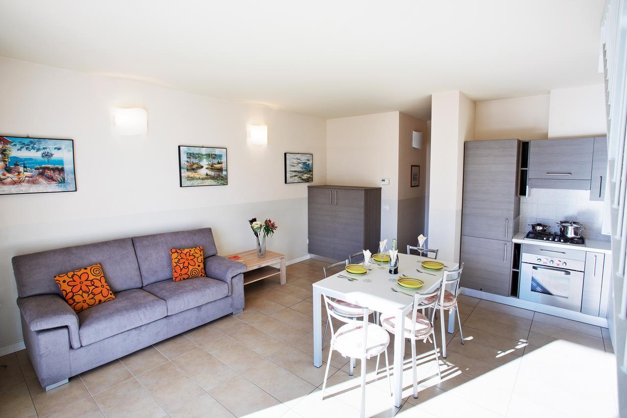 4 Village Centre Lenno Homes With Pool-By Italian Apartments エクステリア 写真